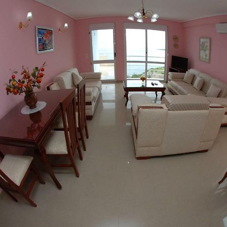 Erti'S Apartments ساراندا المظهر الخارجي الصورة