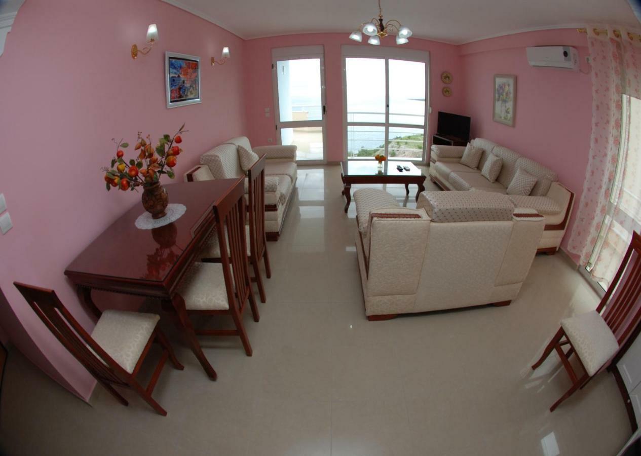 Erti'S Apartments ساراندا المظهر الخارجي الصورة