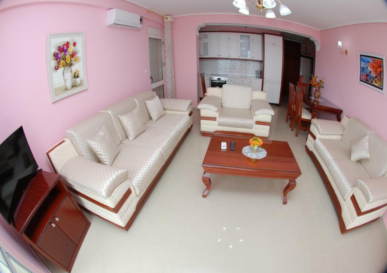 Erti'S Apartments ساراندا المظهر الخارجي الصورة