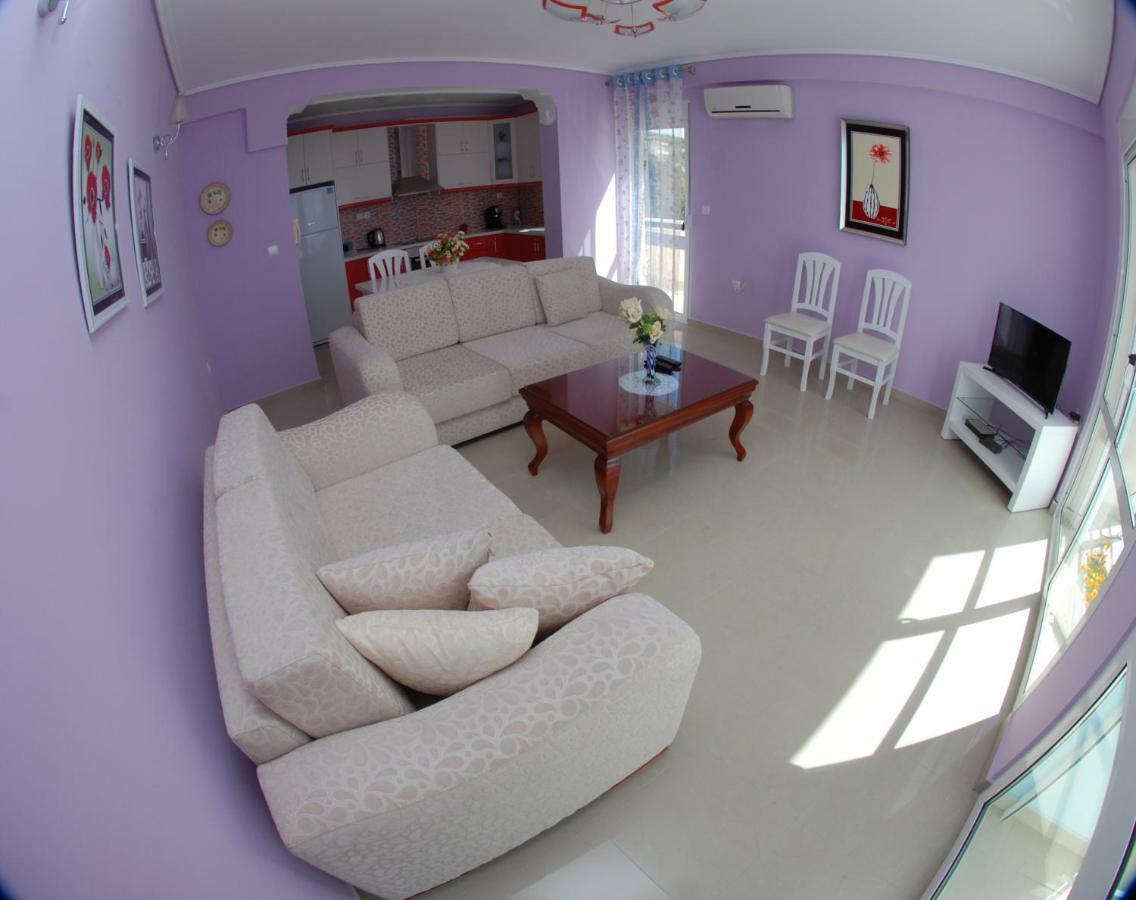 Erti'S Apartments ساراندا المظهر الخارجي الصورة