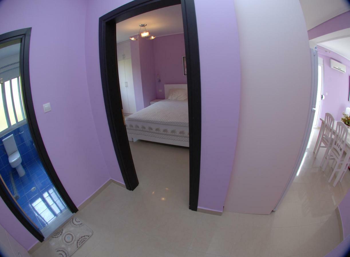 Erti'S Apartments ساراندا المظهر الخارجي الصورة